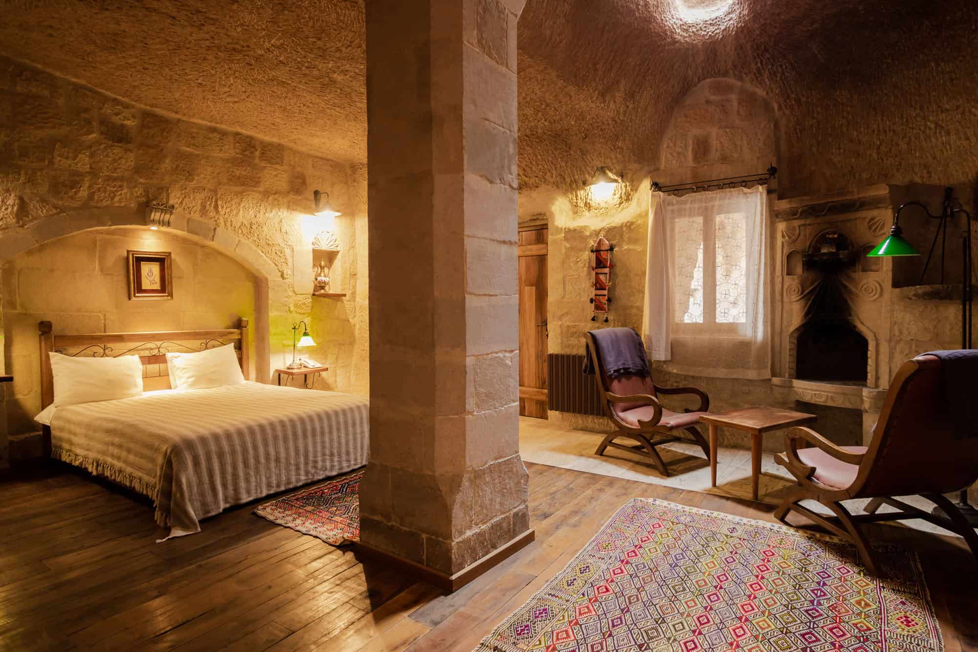 Turkiye Tour - Tulip Special 18 Cappadocia cave suites